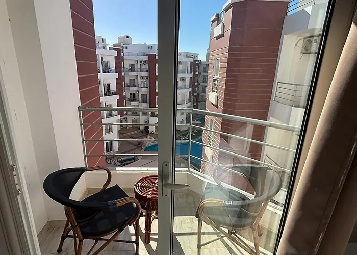Aqua Palms Apartment *